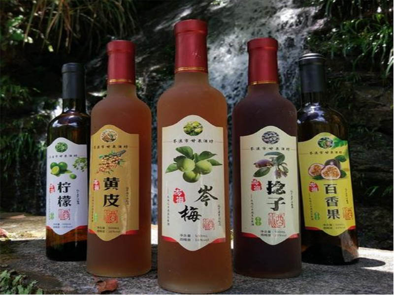 果酒灌装机